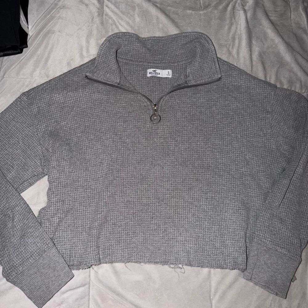 Hollister-co Women's Grey Sweatshirt